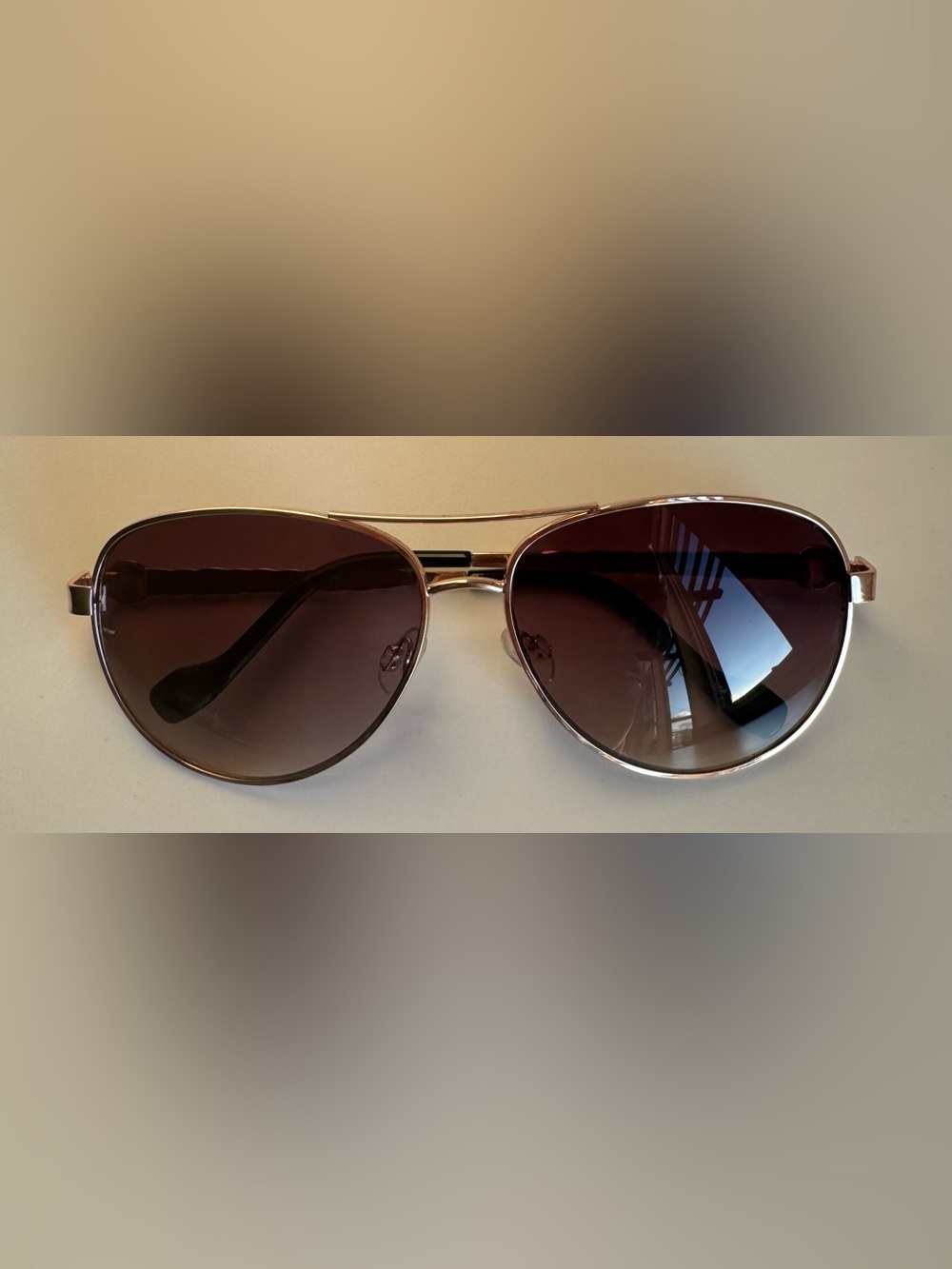 Jessica Simpson J5702 Gold Aviator Sunglasses – NEW